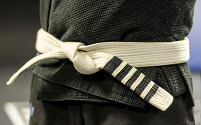 White_Belt_4_stripe